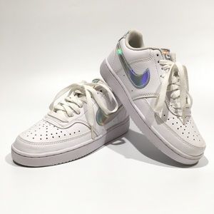 NIKE COURT VISION LOW SNEAKERS -WHITE / MULTICOLOR -WOMEN’S US 5